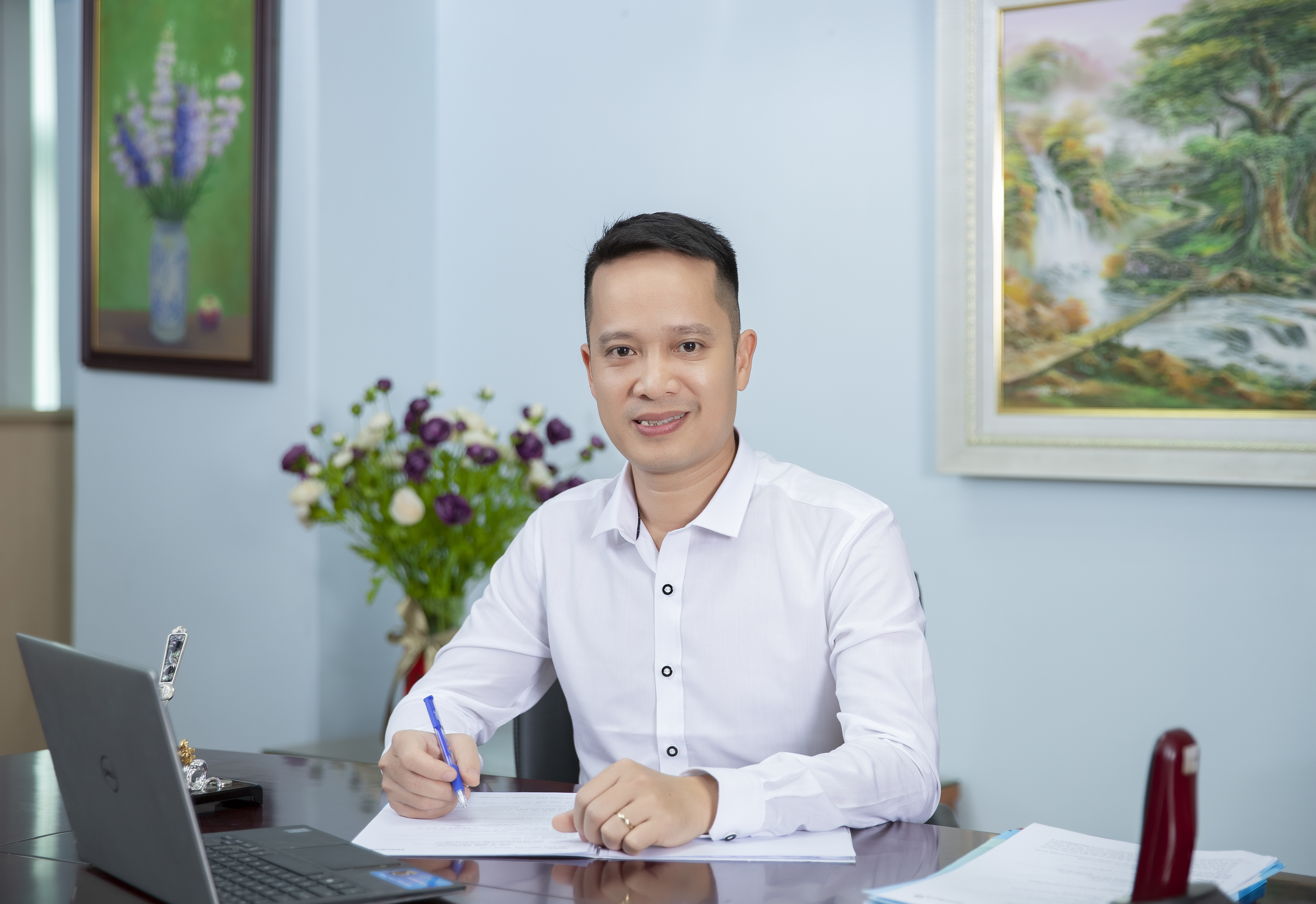 Ông Hà Đức Chung
